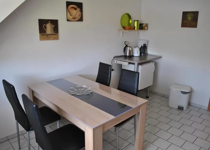 Am Plaetlinsee * Wustrow (Mecklenburg-Strelitz)